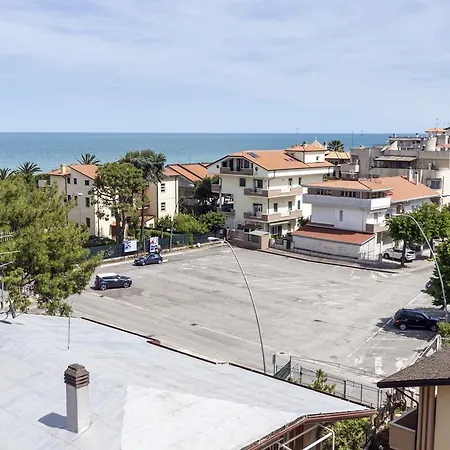 Palazzo Sayonara Tortoreto