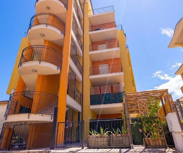 Palazzo Sayonara * Tortoreto